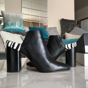 Black leather mule/bootie